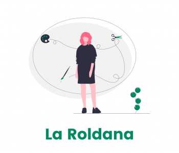 Chica de pie con el nombre del programa