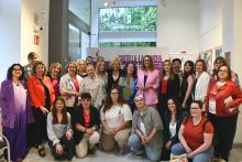 El Gobierno regional reivindica visibilidad y derechos para las mujeres lesbianas frente a la doble discriminación